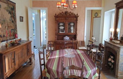 Maison calme avec piscine entourée de son parc - Foto 10