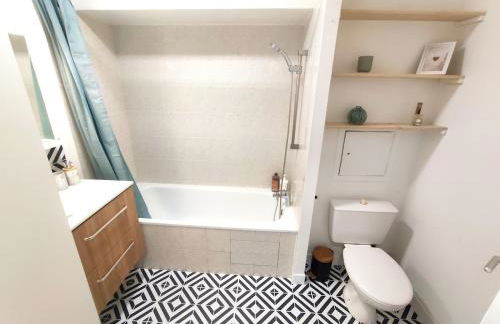 DisneyLand - Paris 20 min - Parking - 6 personnes - Foto 12