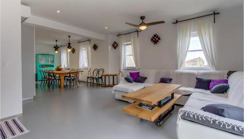 3 Bedroom Stunning Home In Plat - Foto 3