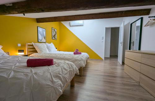 ColorChic 3 étoiles - Parking Privé Terrasse Clim - 120m2 Plein centre - Foto 18