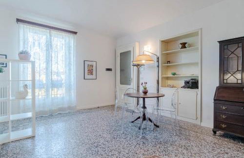 GuestHost - Charme d'Epoca Torino Centro - Foto 9