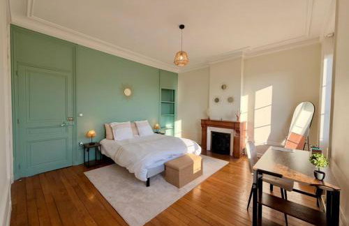 Face gare - Appartement Haussmannien 301 - 2 Chambres et Canapé-lit - Foto 3