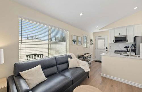 Luxury 1BR Suite Kitchen, Fireplace, Laundry, BBQ - Foto 1