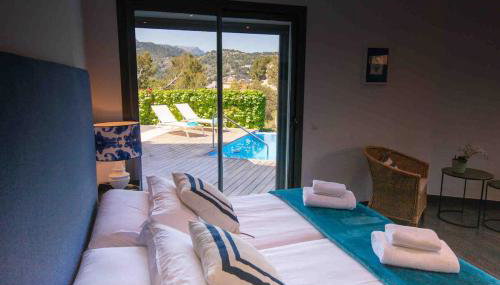 Idyllic 6 bed villa stunning sea view salt pool - Foto 3, Other