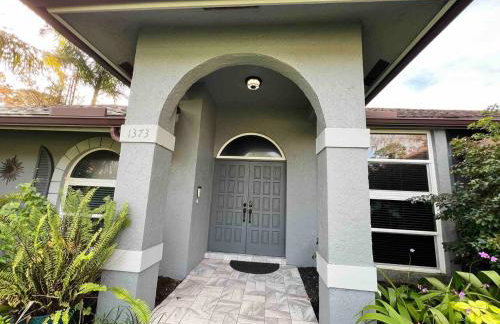 Wellington Pool House With Spa and Putting Green - Foto 26