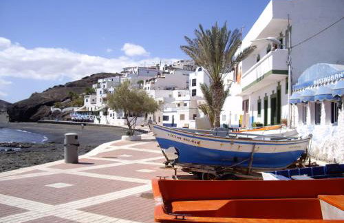 Villa Ingrid. Piscina exterior. - Photo 12