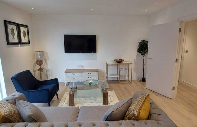 2 Bed Property Close to Heathrow Airport - Foto 29