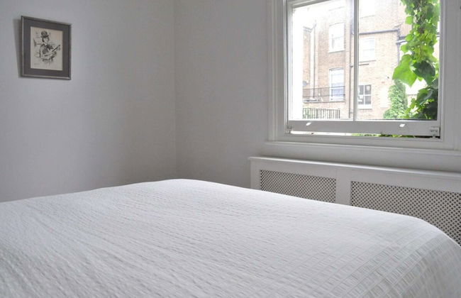 Bright 1 Bedroom Flat Perfect for City Getaway - Photo 1
