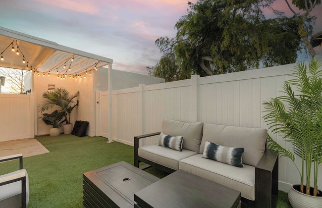 La Jolla Stay w/ Firepit & Walk to Beach Arenas - Foto 2