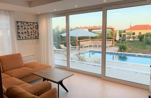 Holiday house Trogir NATURA with swimming pool - Foto 16