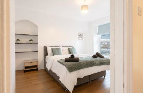 4-Bedroom Coastal Getaway in Pembroke Dock - Foto 30