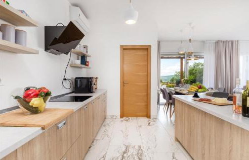 Nice Home In Udbina With Sauna - Photo 27