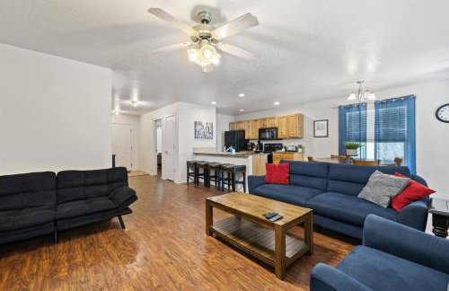 Charming home w/ Fenced Yard On Quiet Street (98) - Foto 12