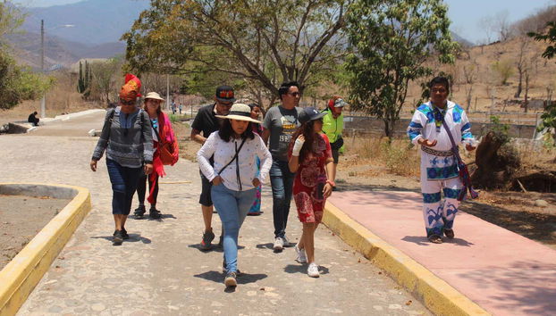 Durante la visita alla comunità indigena huichol