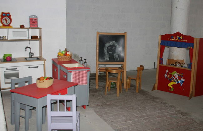 Vintage Farmhouse With Garden, Roofed Terrace - Photo 21