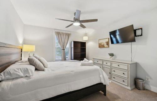 East Nashville Sweetie Near to Downtown 2 Bed 2 Bath with Fenced Yard 30 or more Days by SkyRun Nashville - Foto 72