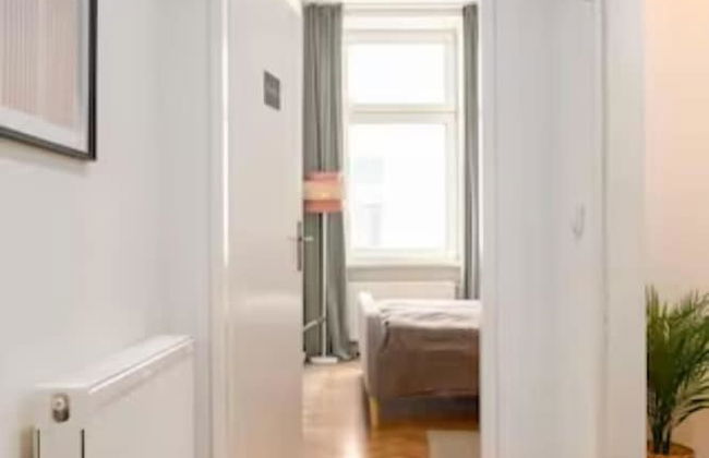 Designer Apartments - Near Reumannplatz - Foto 28