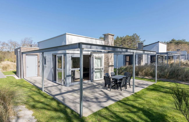 Luxury Chalet With two Bathrooms, Near the sSa on Texel - Foto 1