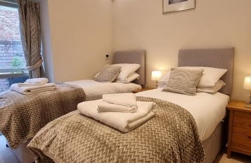 Mow Barton - Photo 14