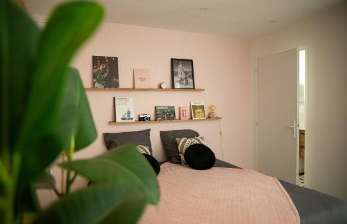 La Hutte de la Tortue Rez-de-jardin Patio au Calme - Foto 16