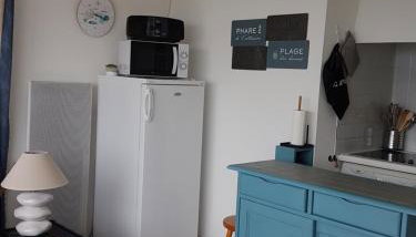 Appartement T2 vue mer les pieds dans l'eau avec parking privé - Foto 5, minibar