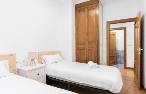 Espacioso y bien equipado apartamento cerca de la playa - Foto 14