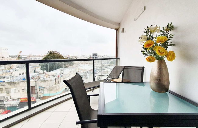 Bedroom Apartment with Balcony and City Views - Foto 4