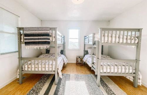 Dune Haus - Oceanfront w Hot Tub, Private Beach - Foto 12