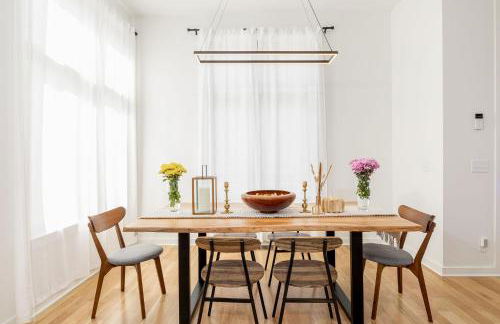 Extra Spacious 4 Bed / 4.5 Bath Music Row Home - Foto 8