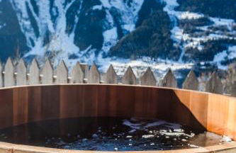 Chalet authentique avec jacuzzi proche de Val d'Isère - Foto 8