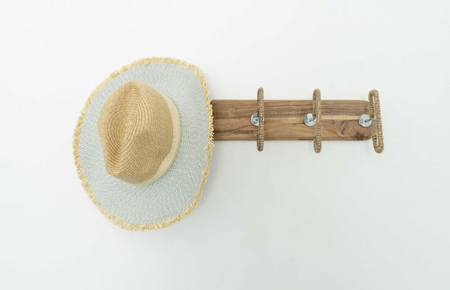 Elegant Retreat Modern Comforts, Prime Location - Photo 32