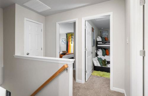 Roomy Getaway Elevate Your Stay, 6 Mins to RIC - Foto 26