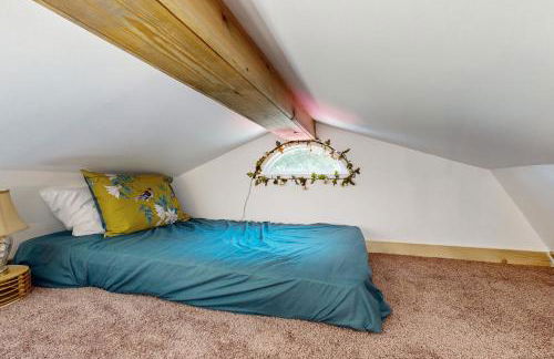 Hot Tub and Fire Pit Lakeside Getaway, Dogs Welcome - Foto 14