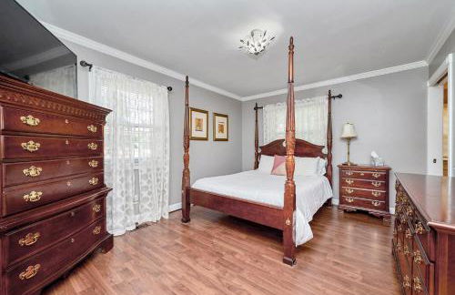 LUXURY HOME 5 BR 3 BA Near Beaches and Venues - Foto 20