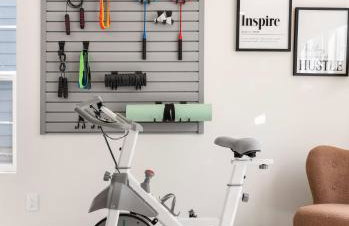 Newly Remodeled Hilltop 4B Retreat with Gym - Foto 38