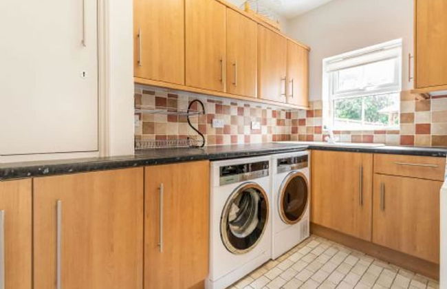 Host Stay Woodside House - Foto 40