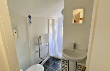 The Garret 1 Bed Apartment-Free Parking-Balcony - Foto 25