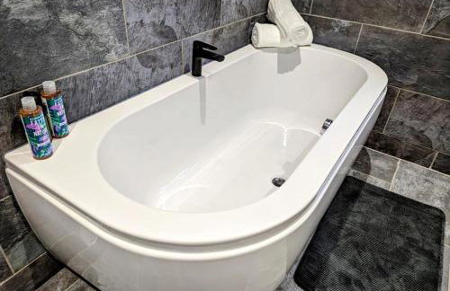 Country Lodge Retreat - Photo 44