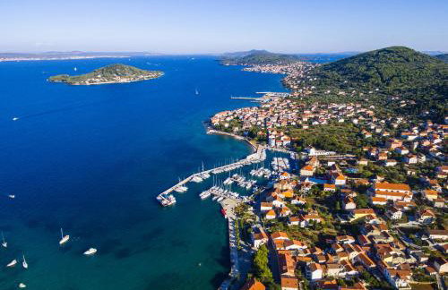 Duplex Apartment with Private Swimming Pool - Photo 53