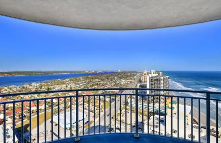 Escape 2 The Beach Daytona Beach FL 2BR 2B as seen on Youtube - Foto 12