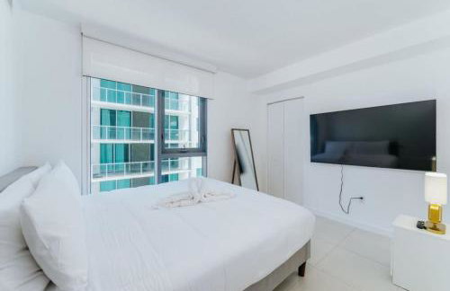 Exclusive, Amazing, Bright and Spacious at Brickell - Foto 6