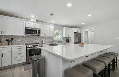 Lake House Westchase area. Heated Pool Waterfront! - Foto 37