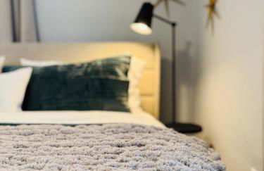 3BR Oasis DT ORL, Full Kitchen & Fenced Yard! - Foto 40