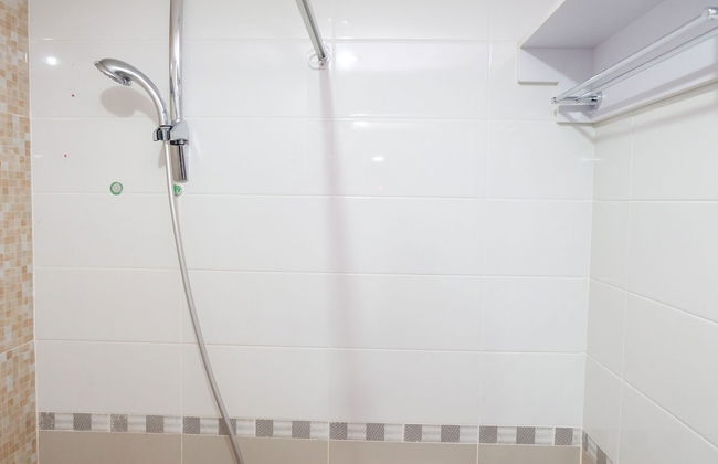 Elegant And Comfort 2Br Apartment At Royal Olive Residence - Foto 19