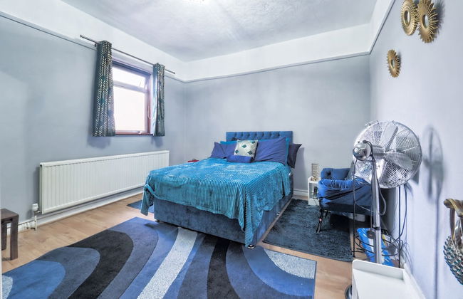 Stunning Riverside 1-bed Apartment in North London - Foto 2