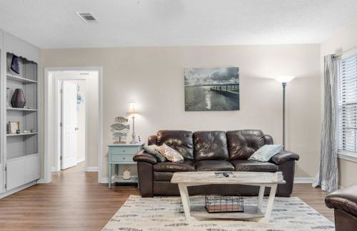 Gulf Brz-Beaches-Dwntwn PNS-Pet Friendly-Canal - Foto 9