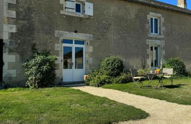 Peaceful Cottage Near Saint-Savin Abbey - Foto 10