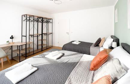 Moderne 3-Zimmer-Wohnung im Zentrum- Tiefgarage inklusive, Smart-TV, Shopping & Sightseeing ums Eck - Foto 10