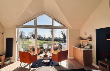 Luxury Romantic Bolt Hole - Photo 31