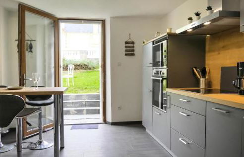 1 Bedroom Cozy Apartment In Pirou - Foto 4